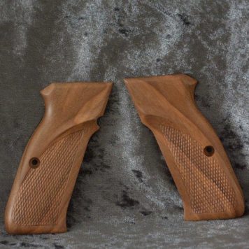 CZ-75 MastersGrips Thumb Rest/CHECKERED AVAILABLE FOR IMMEDIATE SHIPPING CZ0201TRC