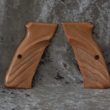 CZ-75 MastersGrips Thumb Rest/CHECKERED AVAILABLE FOR IMMEDIATE SHIPPING CZ0204TRC