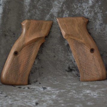 CZ-75 MastersGrips Thumb Rest/CHECKERED AVAILABLE FOR IMMEDIATE SHIPPING CZ0311TRC