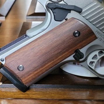 1911 OFFICER'S Walnut Grips, Finished in BHService Center