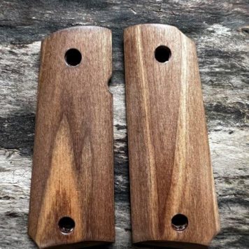 1911 OFFICER's Master's Grips SMOOTH Ready for Immediate Shipping 19110863CS