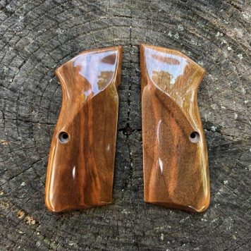 Heirloom-Grade MastersGrips for Hi-Power AVAILABLE FOR IMMEDIATE SHIPPING HP1216H