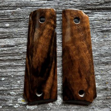 1911 GOVERNMENT HEIRLOOM Master's Grips Ready for Immediate Shipping 1911-1120-H