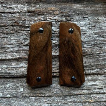 1911 OFFICER'S HEIRLOOM Master's Grips Ready for Immediate Shipping 1911-1131-CH