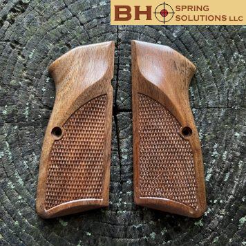 HiPower MastersGrips CHECKERED Ready for IMMEDIATE SHIPPING HP1407C