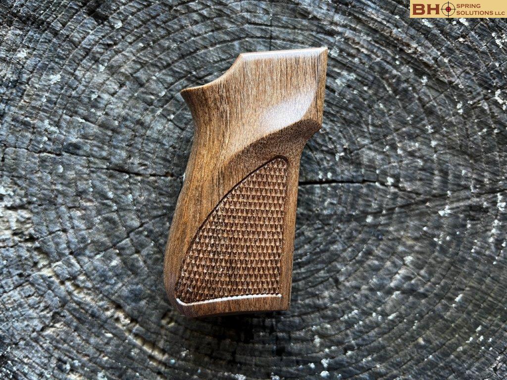 Makarov Grips Checkered - ready for IMMEDIATE shipping MAK1288C