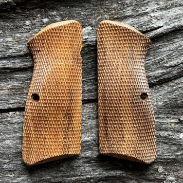 Special Series MastersGrips for Hi-Power AVAILABLE FOR IMMEDIATE SHIPPING HP15157FC_MarbleHeadWalnut