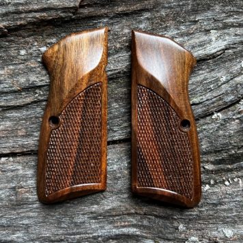 Special Series MastersGrips for Hi-Power AVAILABLE FOR IMMEDIATE SHIPPING HP1520C_Straight Grain Walnut