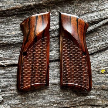 Special Series MastersGrips for Hi-Power AVAILABLE FOR IMMEDIATE SHIPPING HP1528C_SPECIAL FINISH WALNUT