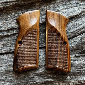 Special Series MastersGrips for Hi-Power AVAILABLE FOR IMMEDIATE SHIPPING HP1549C_Straight Grain Walnut